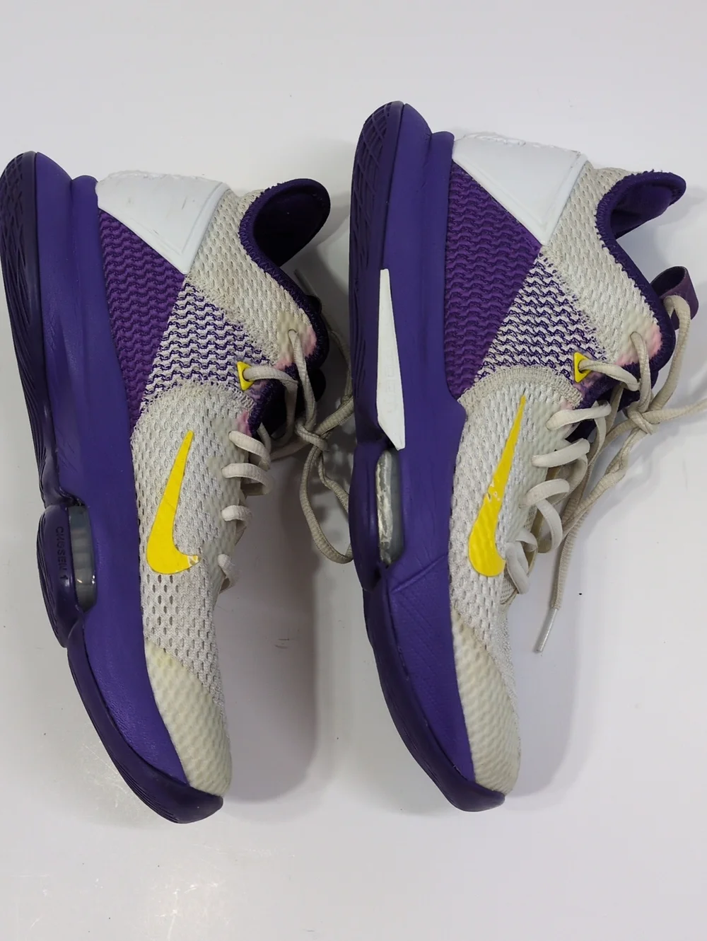 Nike hit court